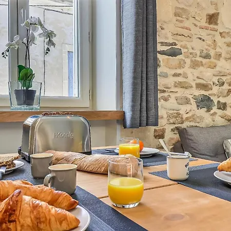 Lägenhet Appart Cosy Terrasse Gare De Nîmes