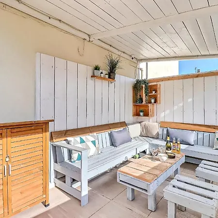 Appart Cosy Terrasse Gare De Appartement Nîmes